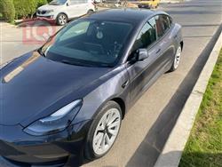 تێسلا مۆدێل 3